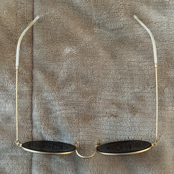 Ray-Ban beat RB 3594 9114/U0 53-20 sunglasses gold matte frame - Picture 5 of 9